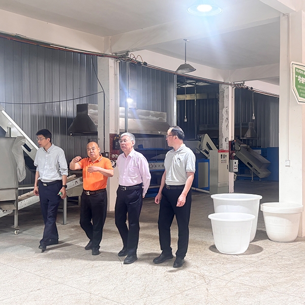 2025年5月26日华中农业大学乡村振兴研究院院长、经管学院教授、博士生导师宋洪远一行参观调研