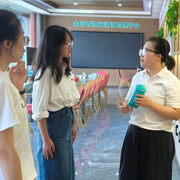 2025年7月1日武汉大学文学院“推普”实践队