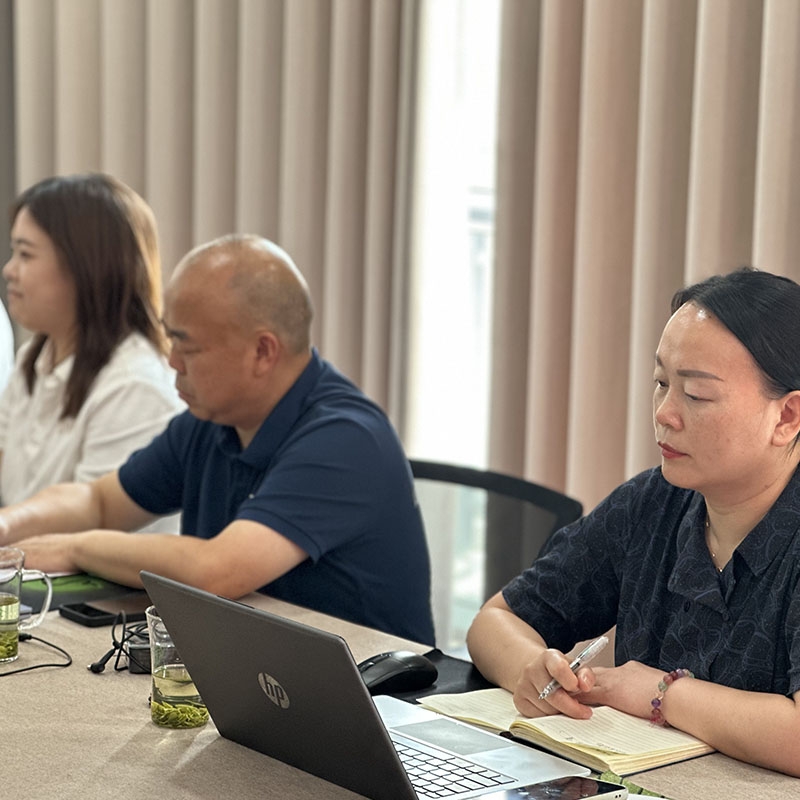 2025年8月3日合力凝心·活力赋能2025年上半年总结暨销售拓展座谈会