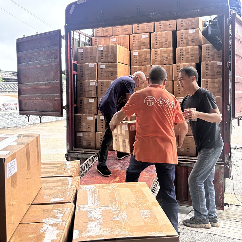 2025年9月26日出口茶叶装车